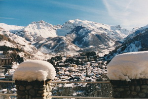 Ski Lodges, Mountain Refuges, Characteristic B&Bs and Ski Holidays in the Italian Alps with a difference.